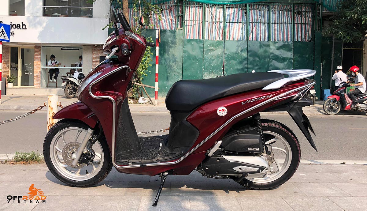 Vietnam Motorbike Hanoi Rental - Scooters For Beginners. Vietnam Motorbike Hanoi Rental provides moped scooter tours and rentals in Hanoi. This is a 2021 red Honda Vision 110cc with front disk brake.
