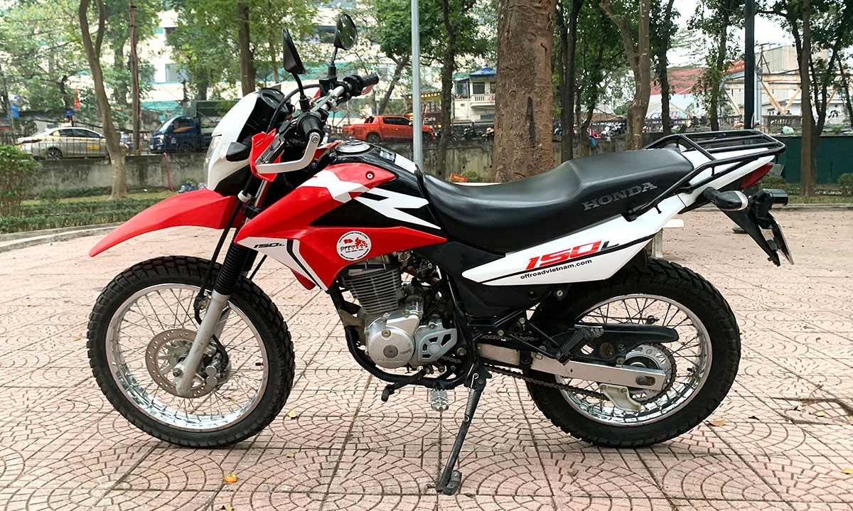 2016-2020 Honda XR150L 150cc used off-road motorbike for sale in Hanoi.